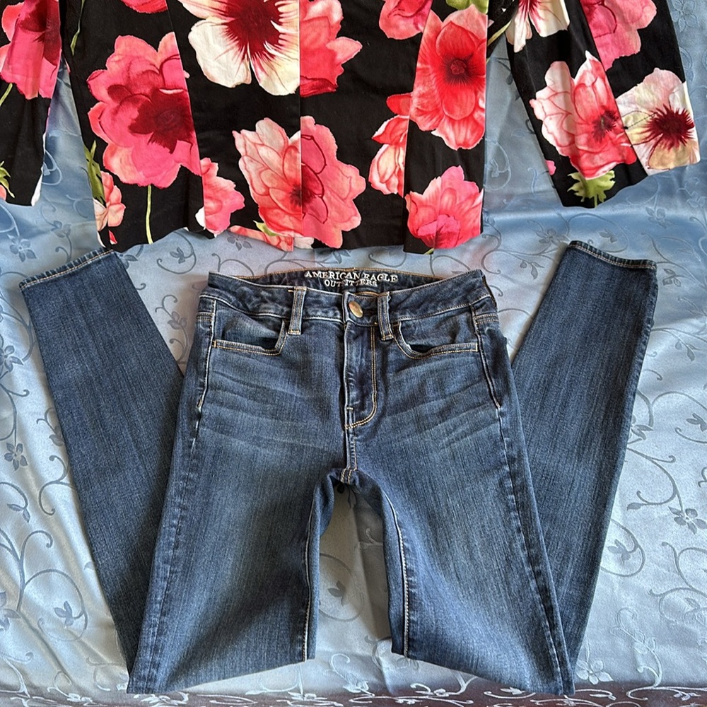 American Eagle 360•Super Stretch Jean Dark size 00 db Collection size 8 blazer